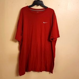 NIKE RED T-SHIRT